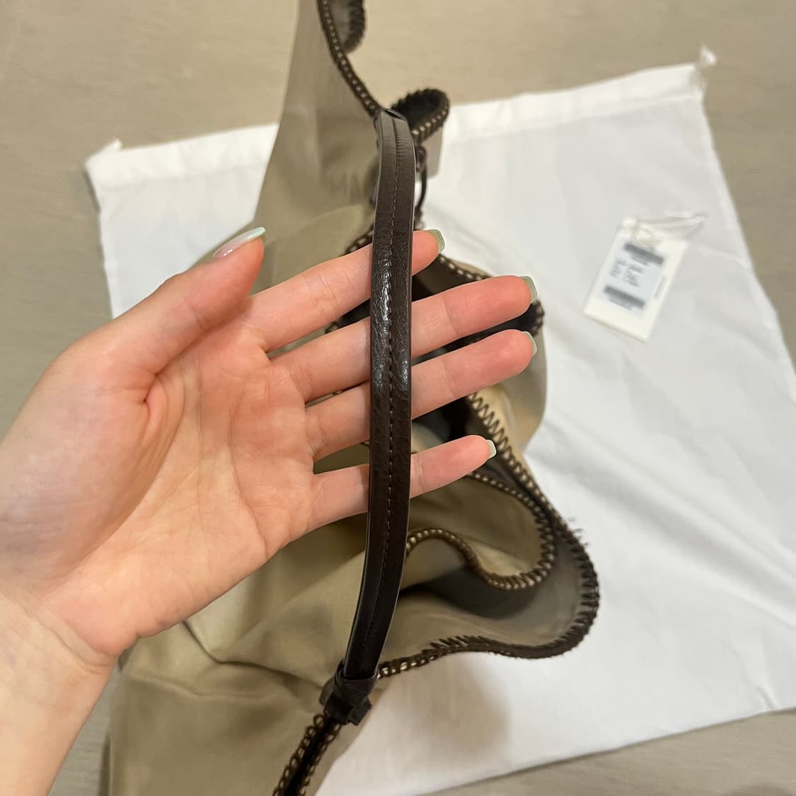 테누브 보르 빅 숄더백  상품이미지6