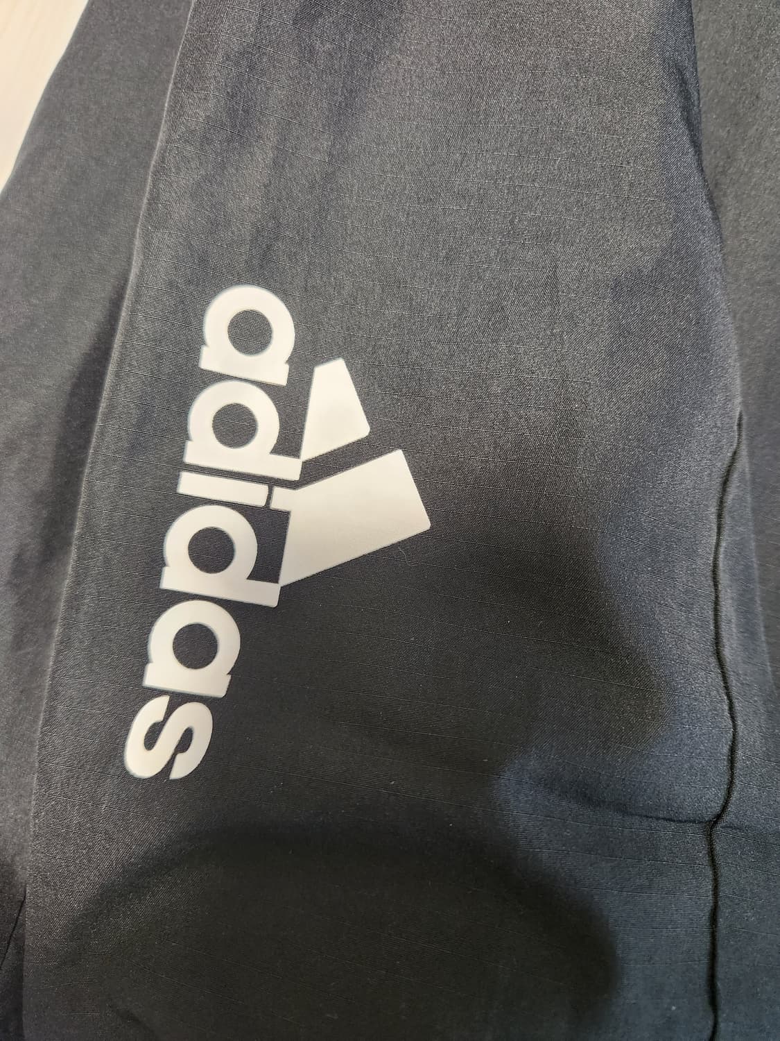 아디다스 우븐 바람막이 W.N.D. GF4015 윈드러너 사이즈95 m
 상품이미지9