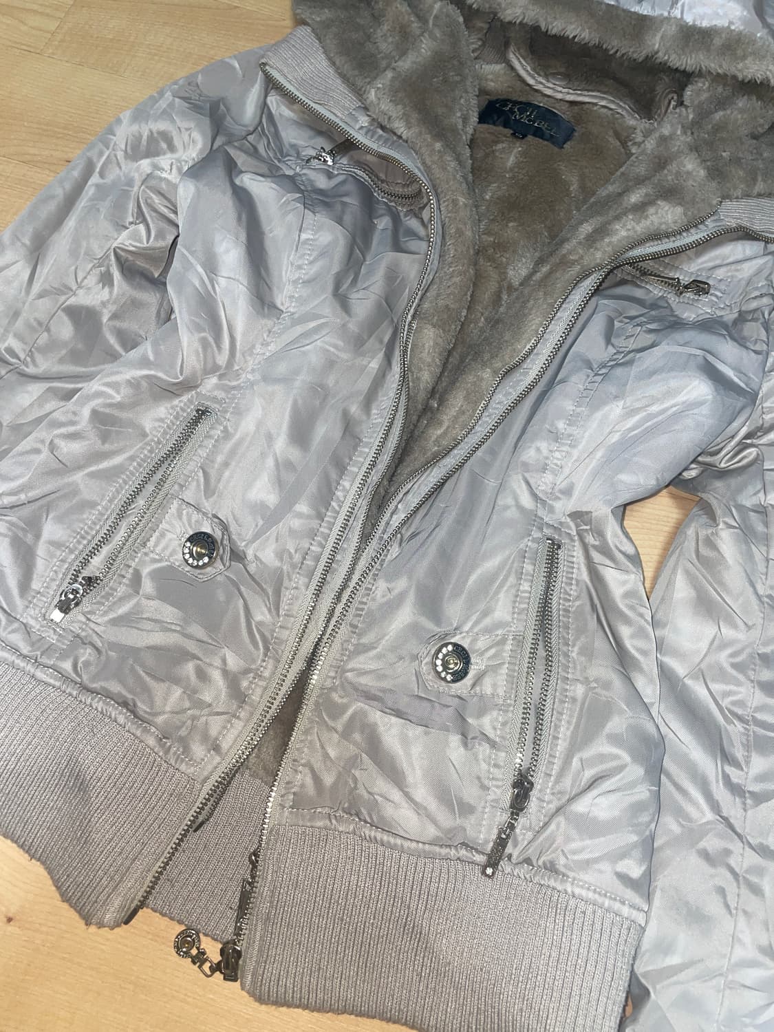 세실맥비 후드 퍼 자켓 패딩 점퍼 오네갸루 상품이미지2