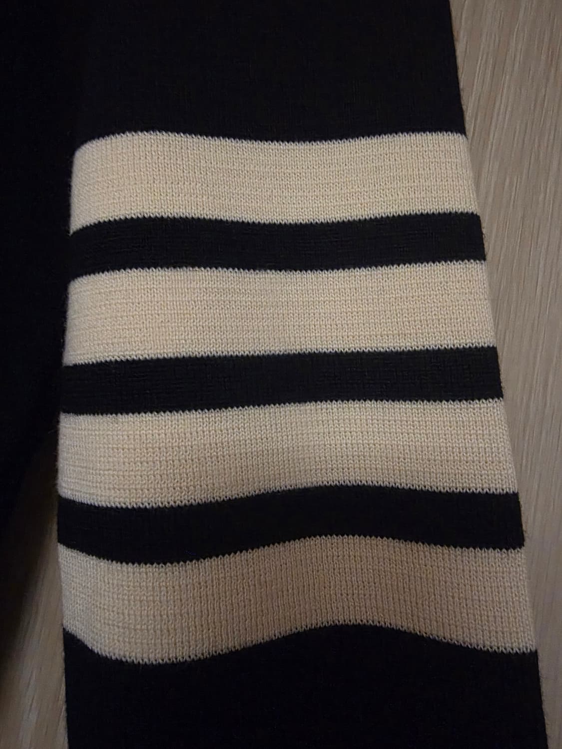 [55-66사이즈] 여성 톰브라운 밀라노스티치 금장 니트 3버튼 0사이즈 상품이미지7