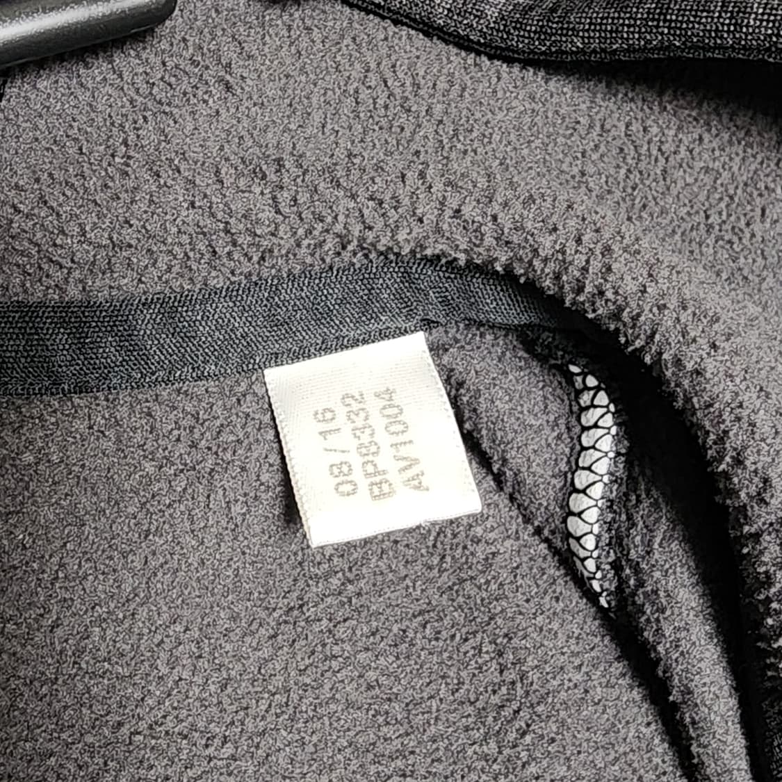 아디다스 남성 약기모 후드집업
105 상품이미지4