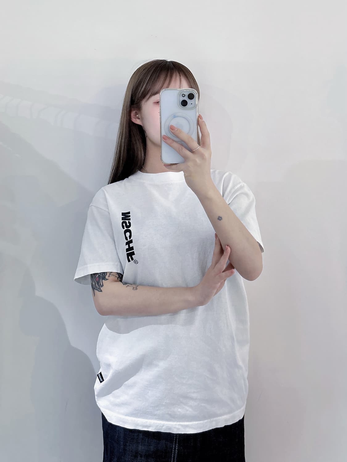 미스치프 스펠로고 화이트 반팔 상품이미지1