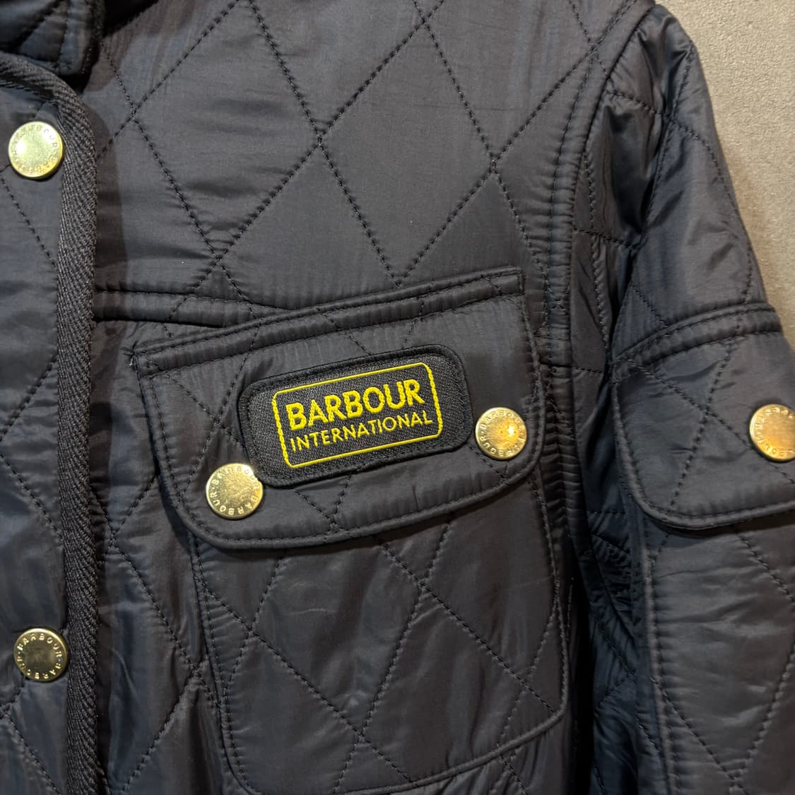 [34] Barbour 바버 인터내셔널 퀼팅 자켓 상품이미지2