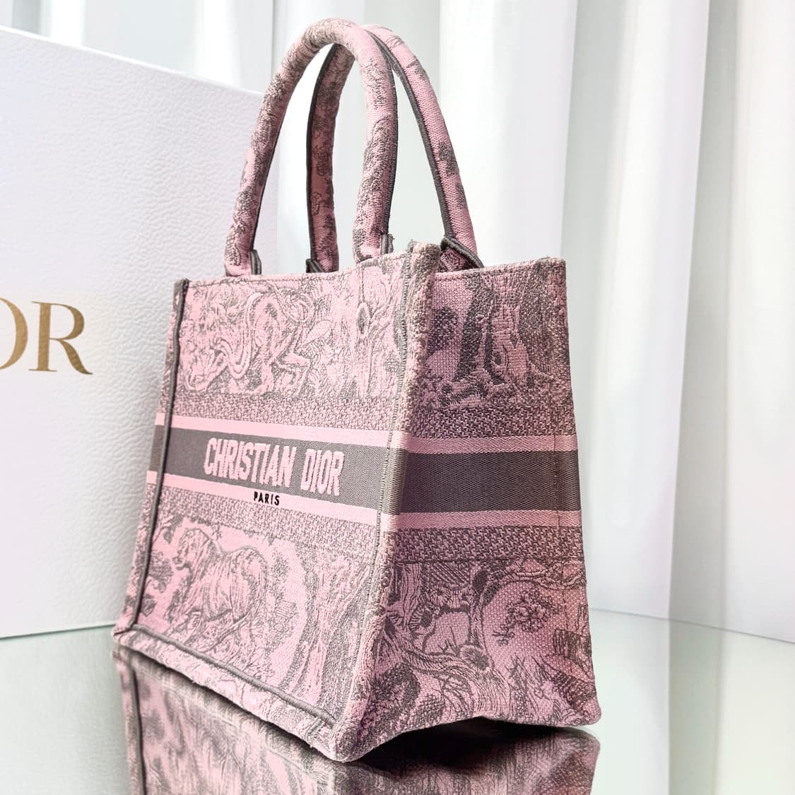디올 뜨왈드주이 북토트백 스몰 핑크 상품이미지6