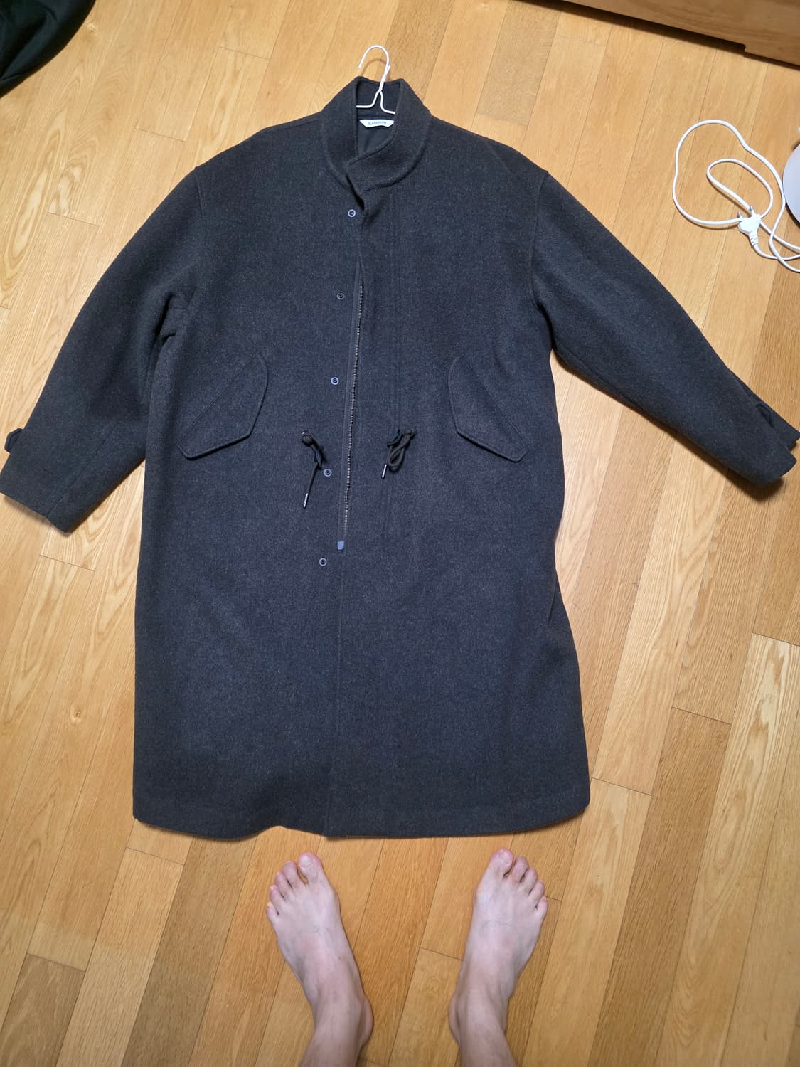 블랭크룸 피쉬테일 울코트 팔아요 모스브라운. 2사이즈  상품이미지2