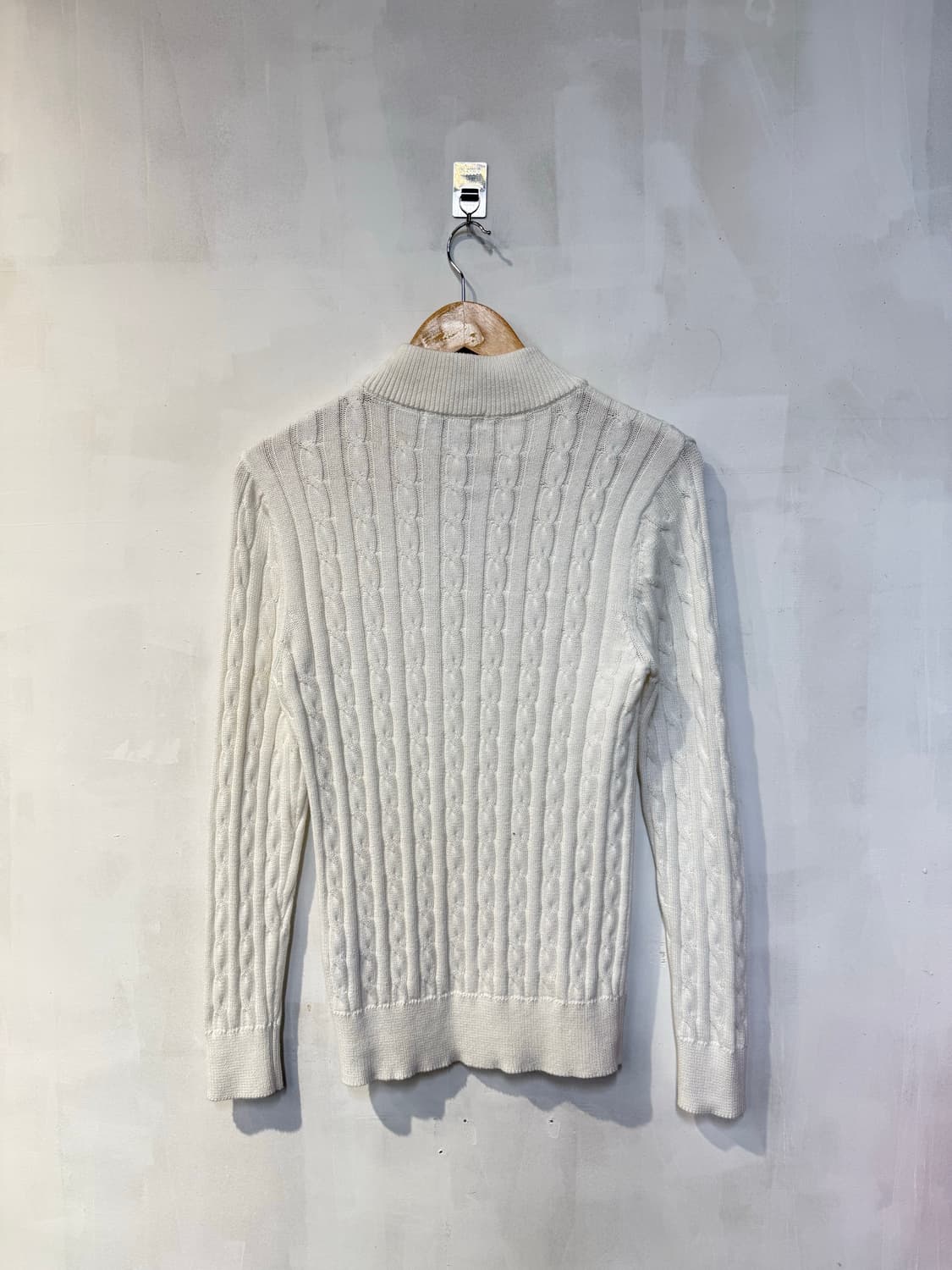 폴로 화이트 하프집업 니트 상품이미지4