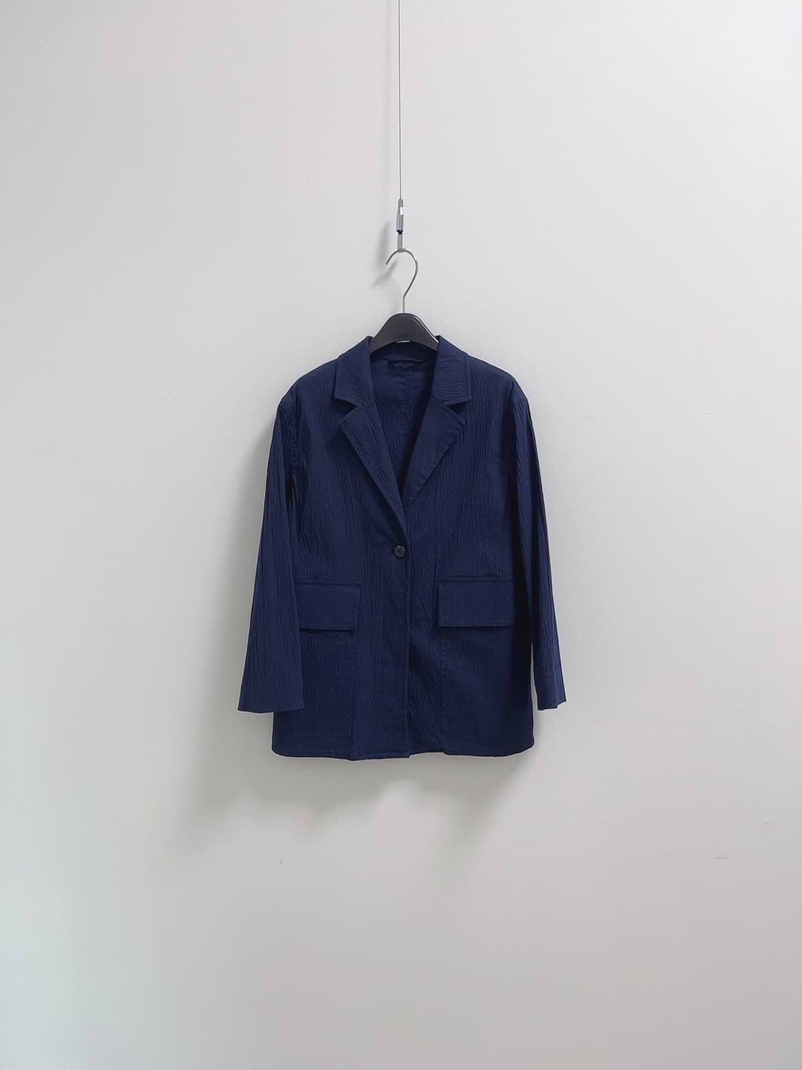 코스 네이비 시어서커 자켓  상품이미지3