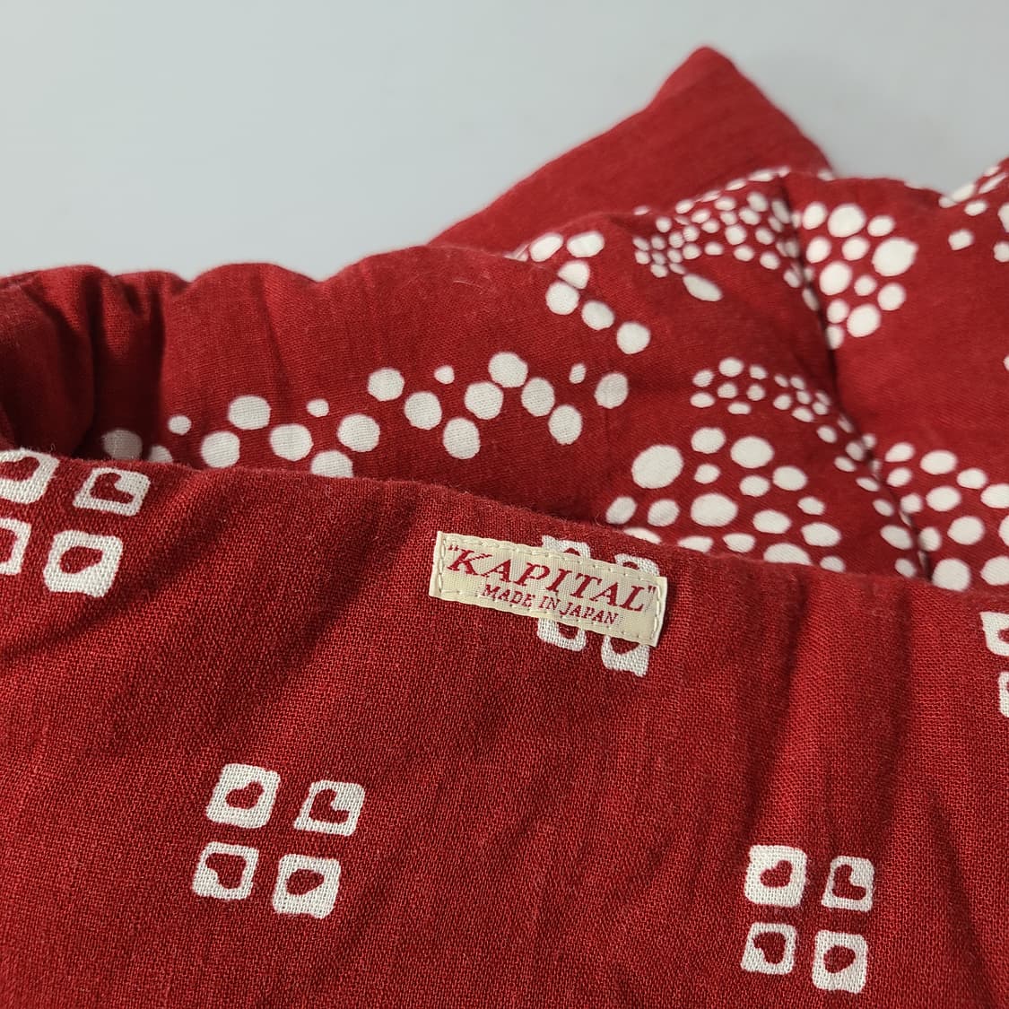 캐피탈 헴프 레이온 반다나 패턴 케사 머플러 레드 OS 상품이미지3