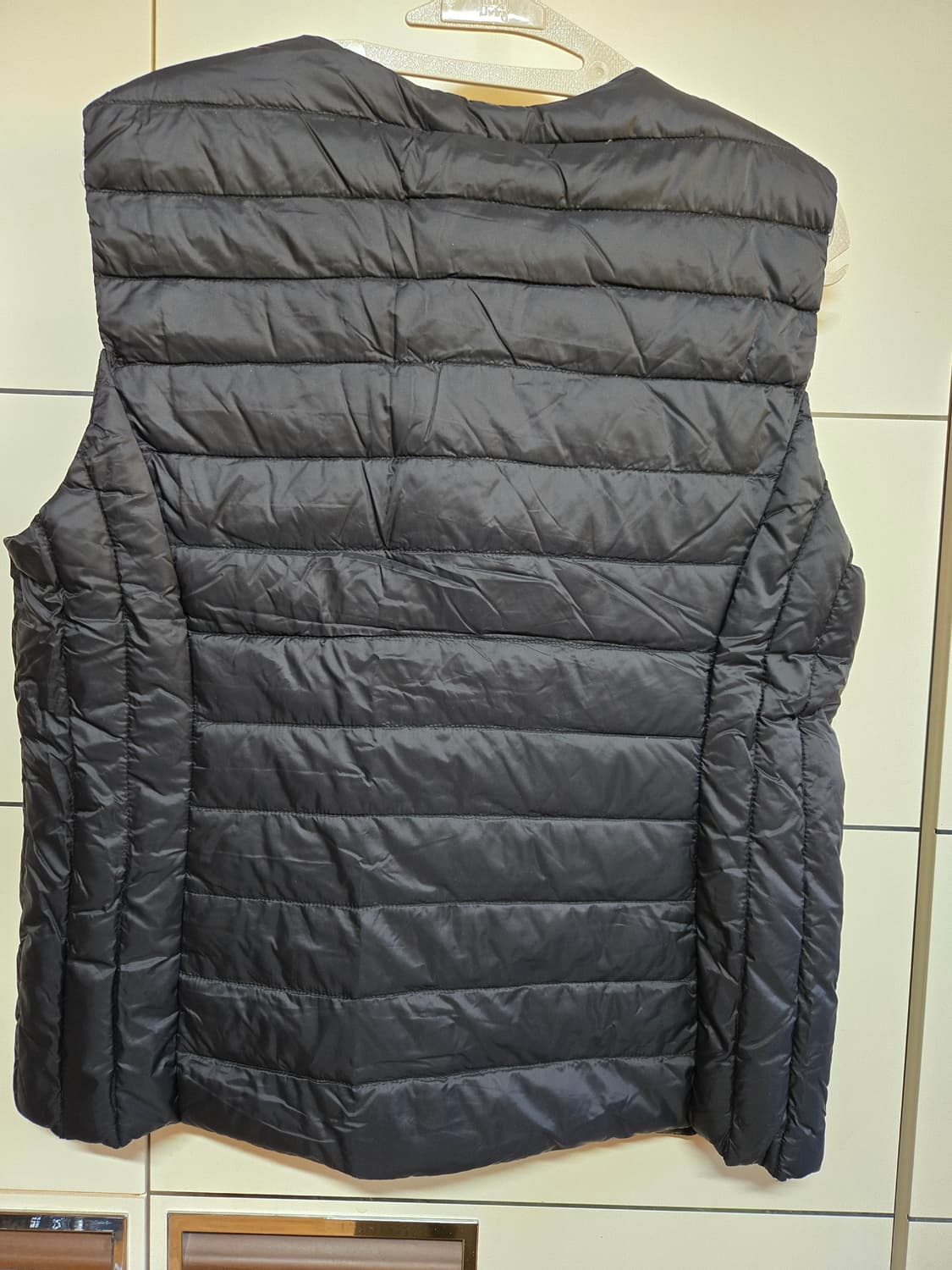 탑텐 구스다운 경량패딩 조끼(새상품) 상품이미지4