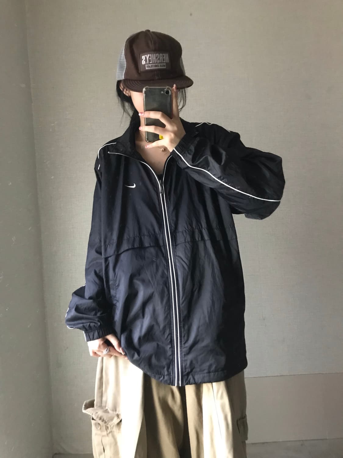 나이키 블랙 오버핏 바람막이 상품이미지5