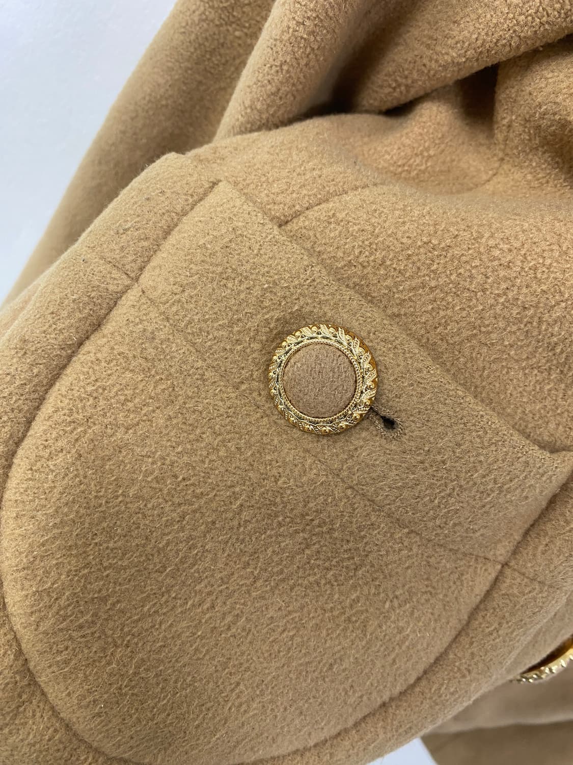 [INGNI] 잉그니 라떼갸루 리락쿠마 안감도트 숏코트 상품이미지7