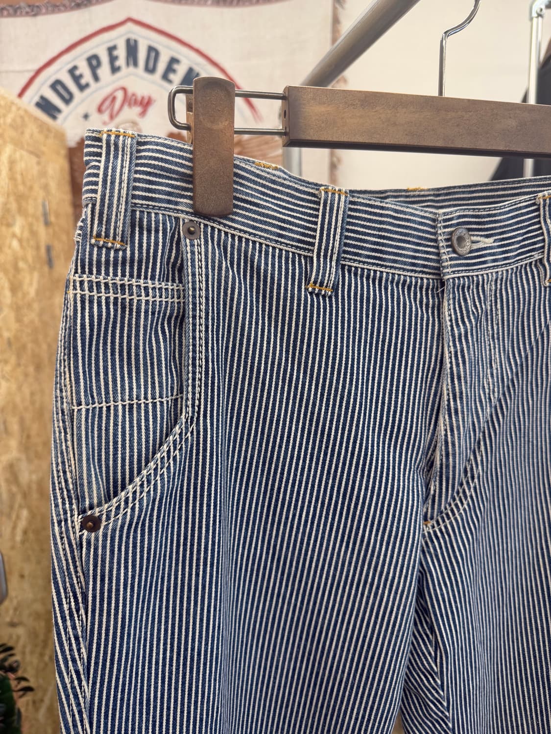 꼼사이즘 카펜터 스트라이프 데님팬츠 상품이미지1