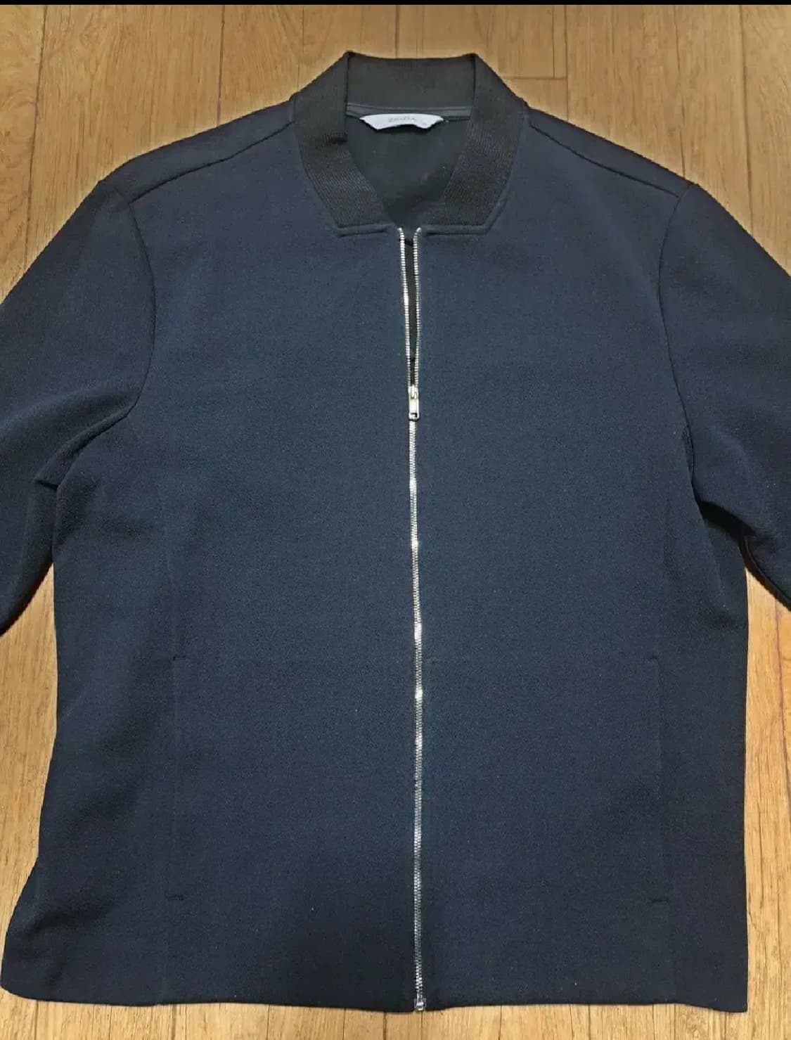 지오지아 아우터 집업 105 사이즈입니다 상품이미지1