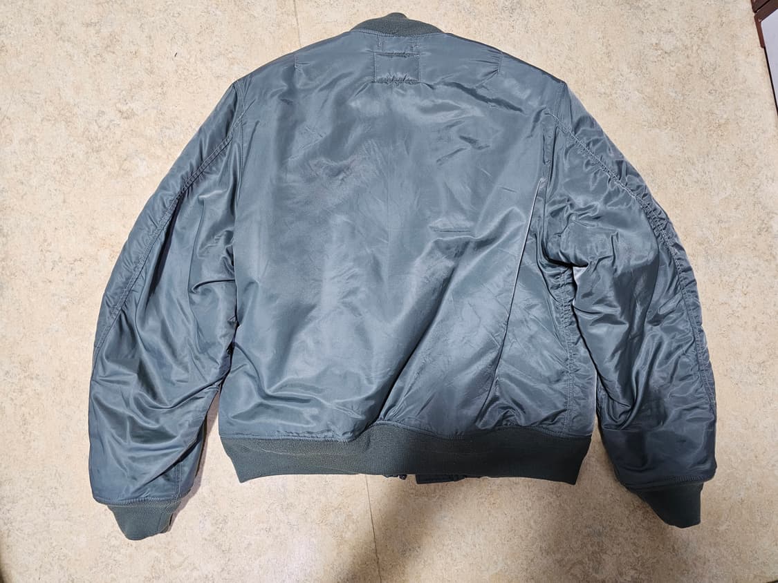 아웃스탠딩 MA-1 FLIGHT JACKET SAGE GREEN 상품이미지3