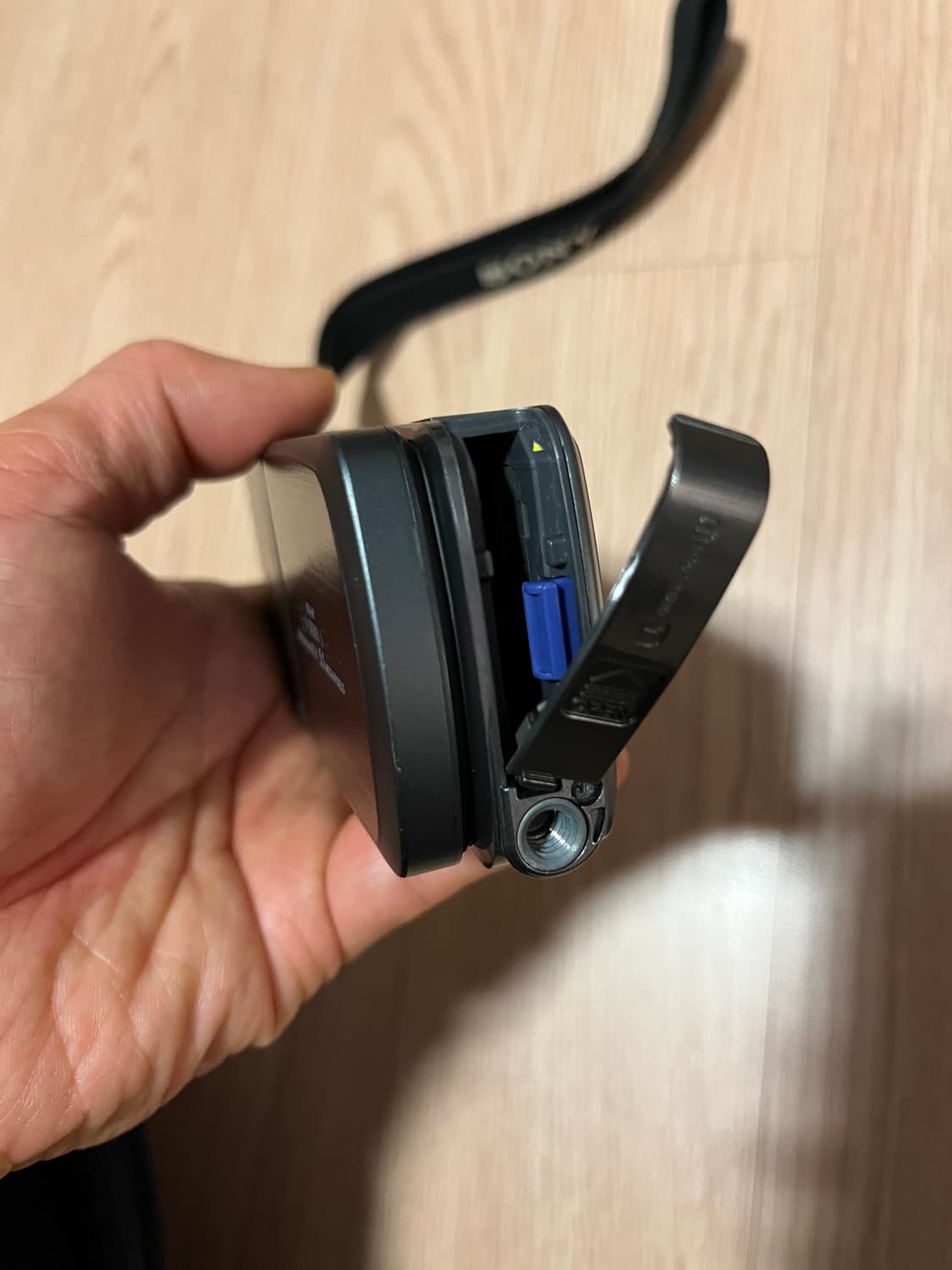 소니 사이버샷 DSC-M1 상품이미지5