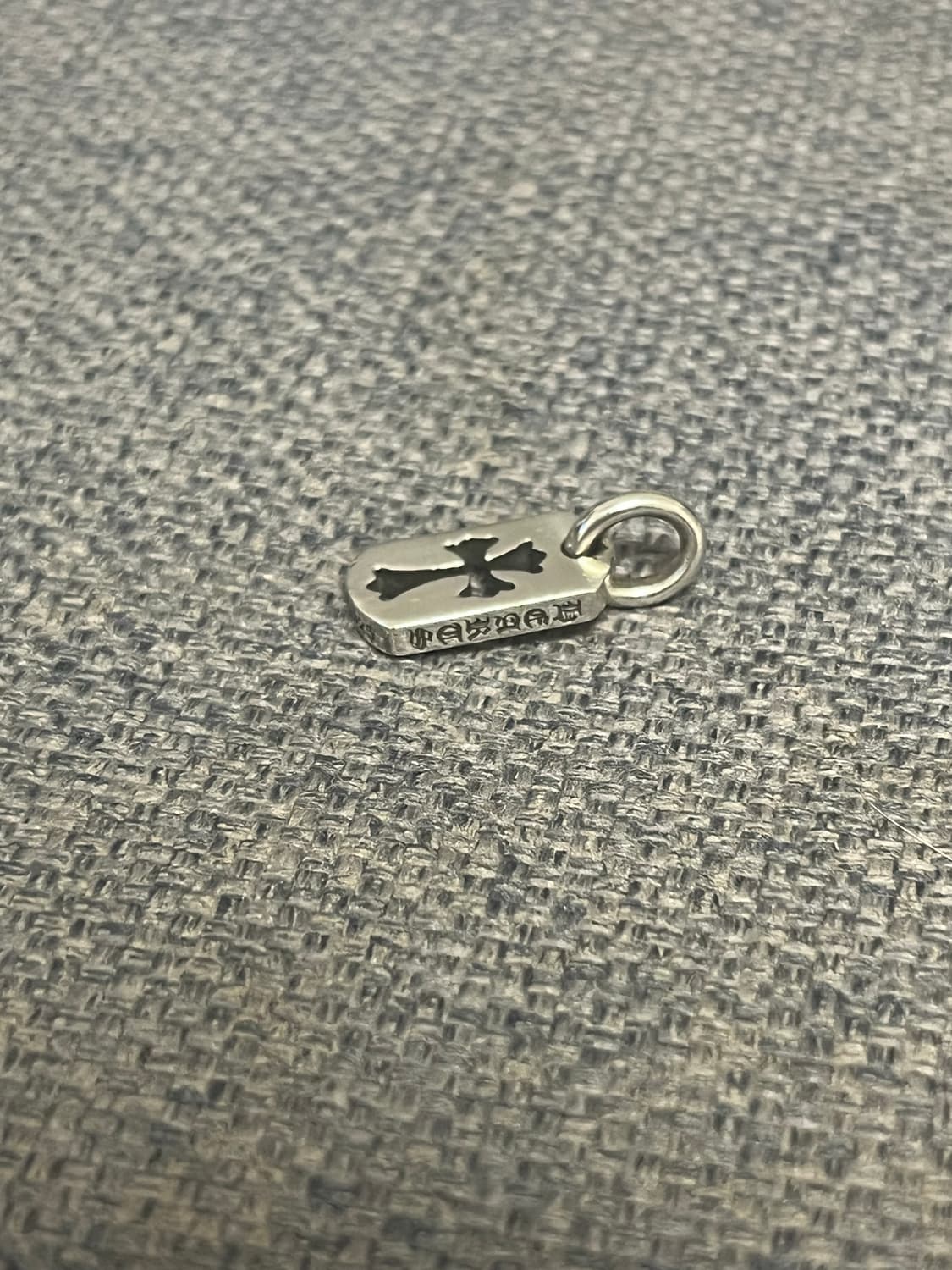 크롬하츠 타이니 도그택 판매 상품이미지2