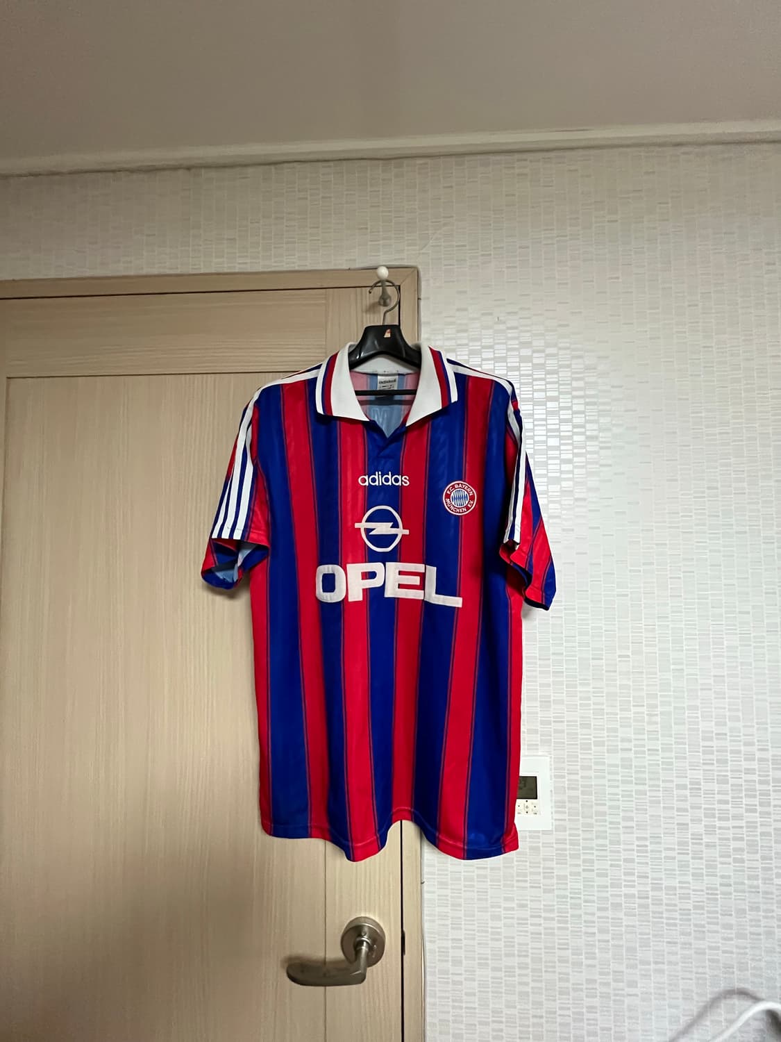 [L] 바이에른 뮌헨 95-97 홈 유니폼 상품이미지1