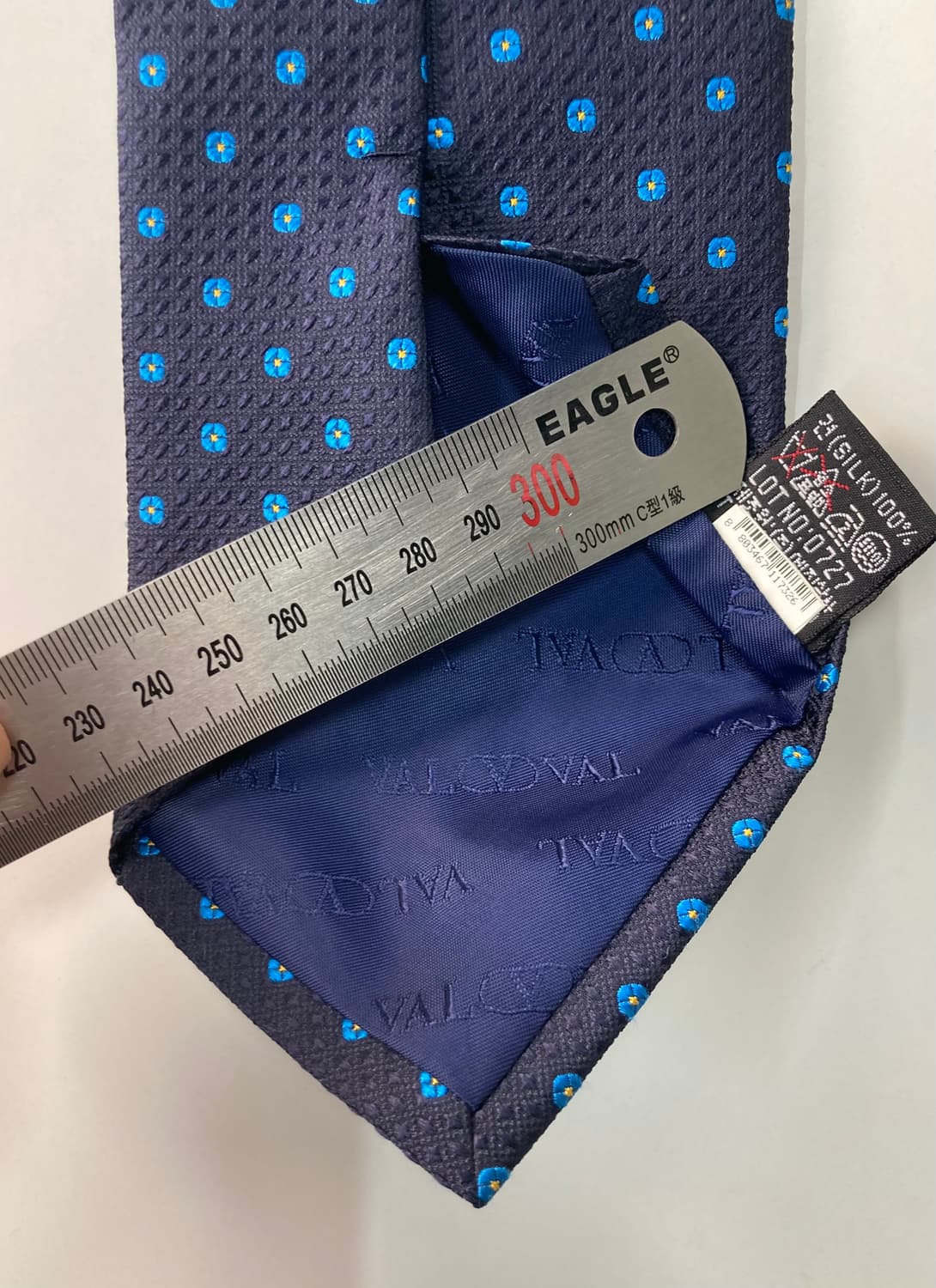 발렌티노 넥타이 상품이미지5