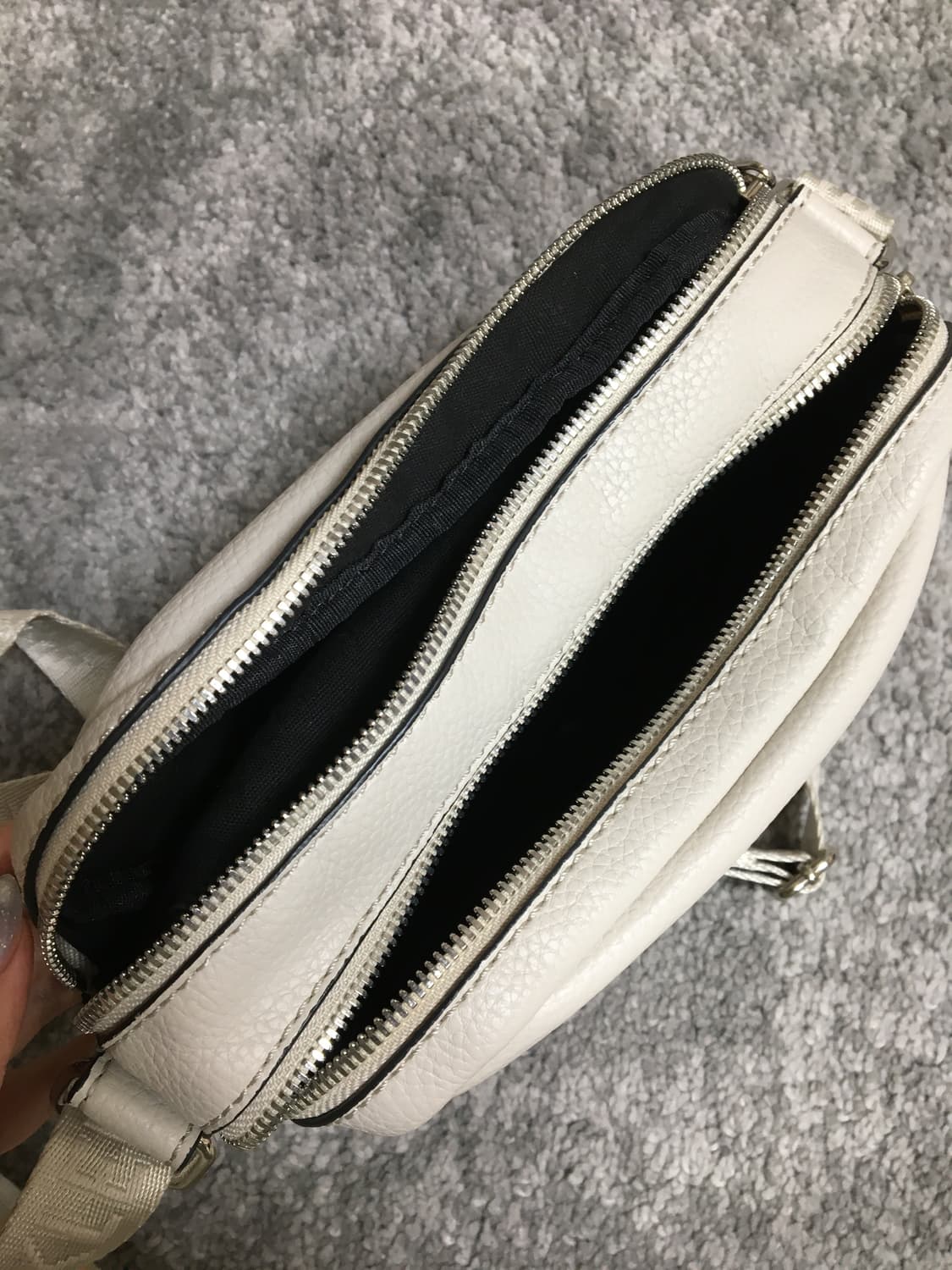 CKJ 더블집업 크로스백 화이트 상품이미지6