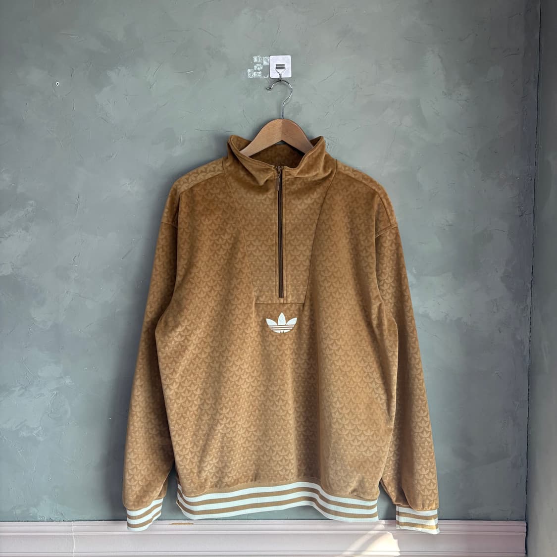 아디다스 헤리티지 벨루어 하프집업 져지 트랙탑 브라운 상품이미지1