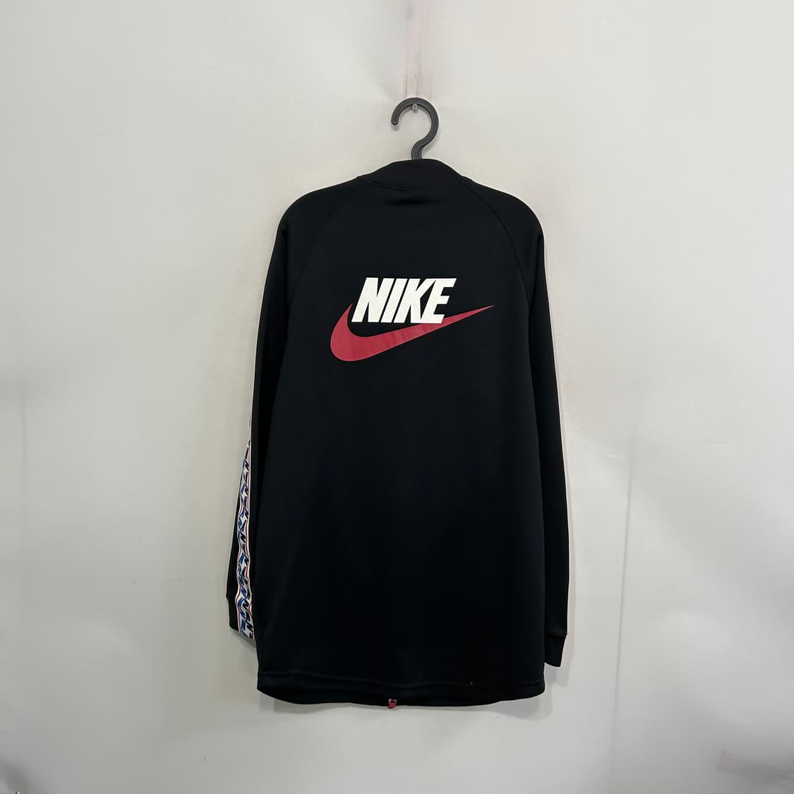 나이키 로고포인트 블랙 져지 트랙탑 M 상품이미지4
