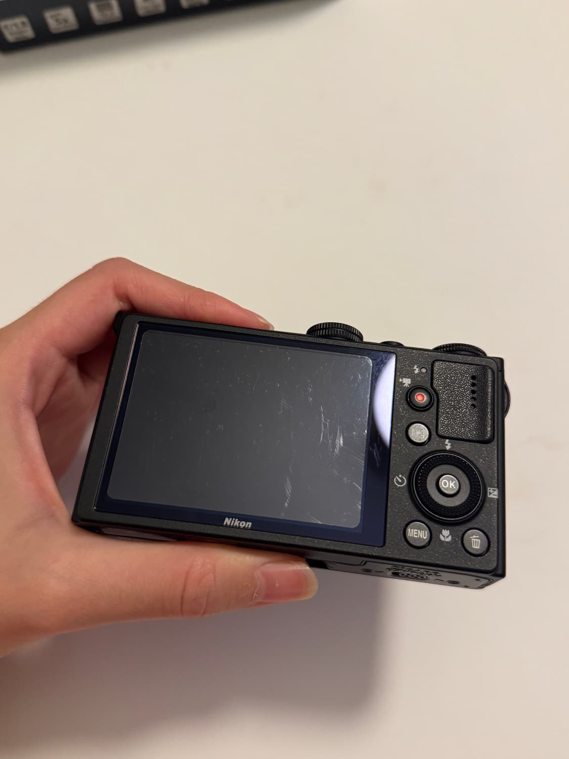 니콘 쿨픽스 p330 카메라 상품이미지3