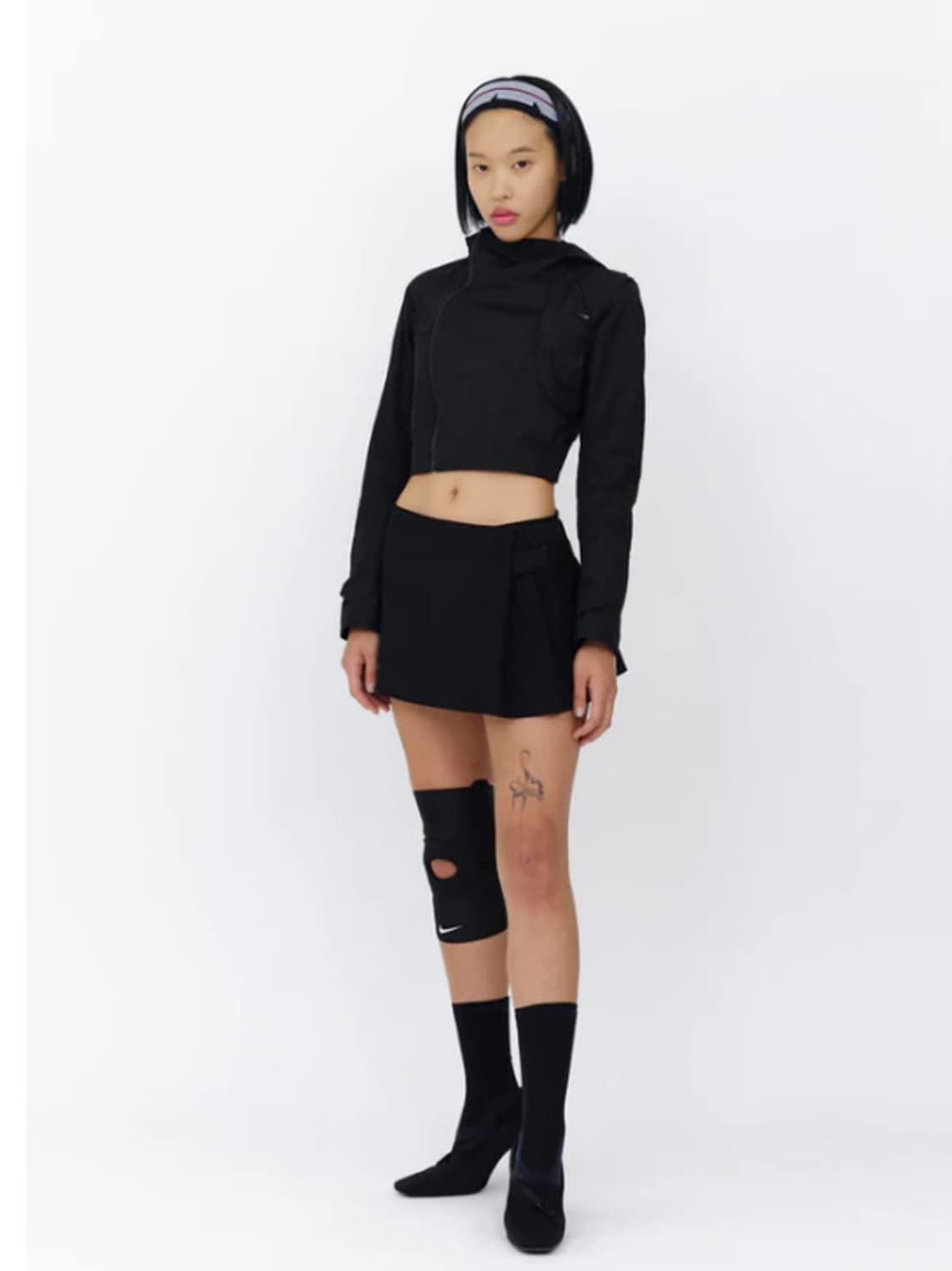 (1사이즈) 혜인서 크롭 쉘 자켓 블랙 상품이미지2