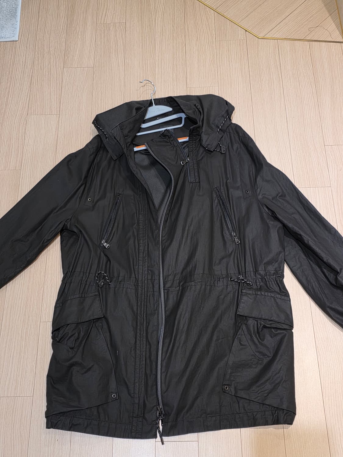 휴고보스 피쉬테일 실루엣 밀리터리 자켓 상품이미지1