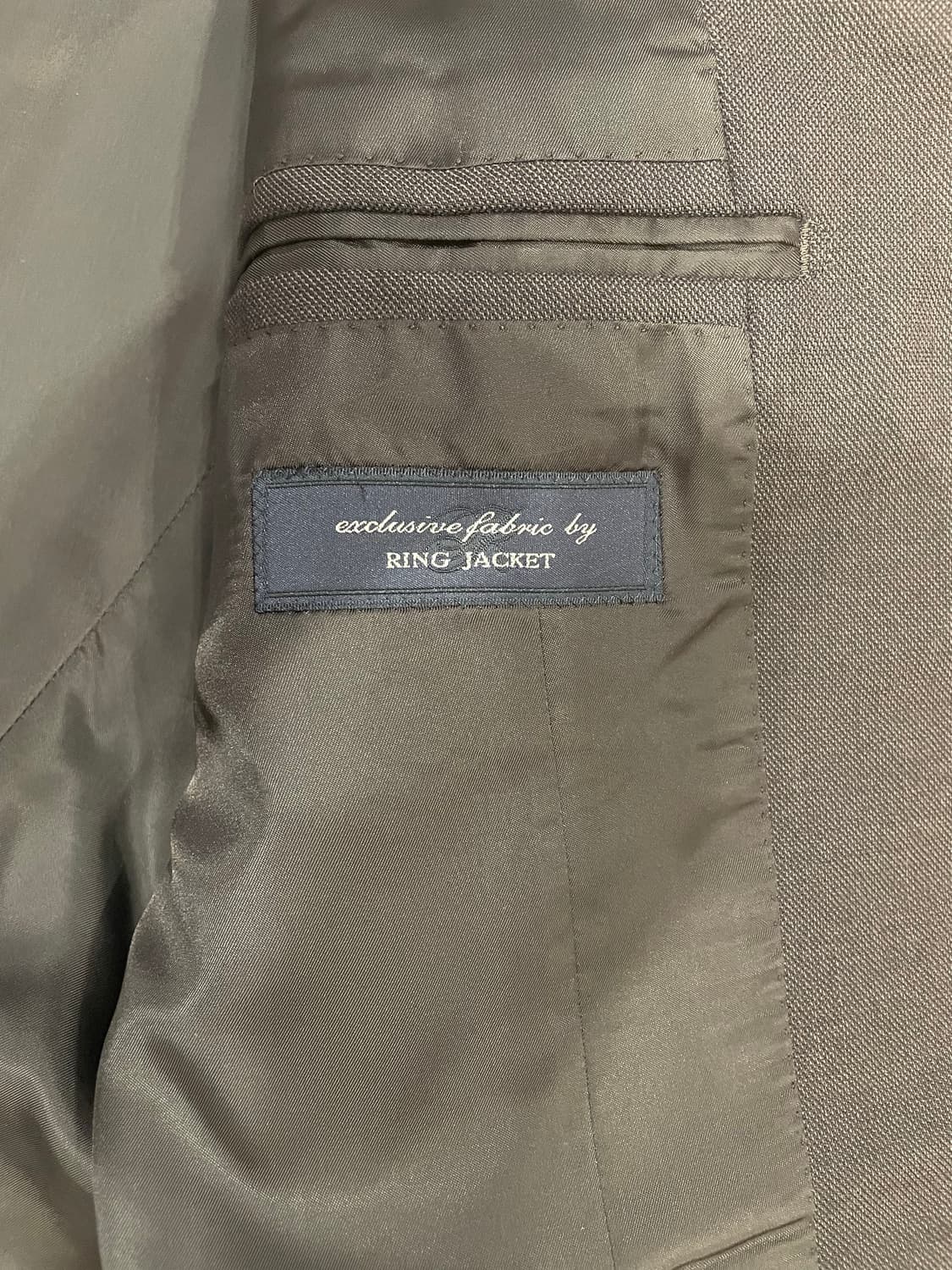 안드레아서울 링자켓 캄트위스트 수트, 브라운 상품이미지7