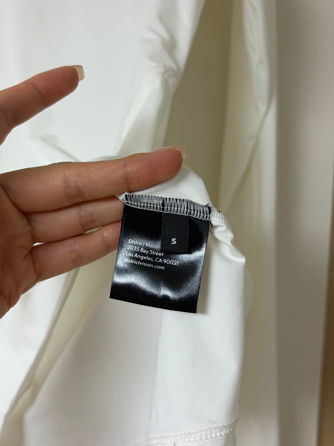 디스트릭비전 탑 상품이미지3