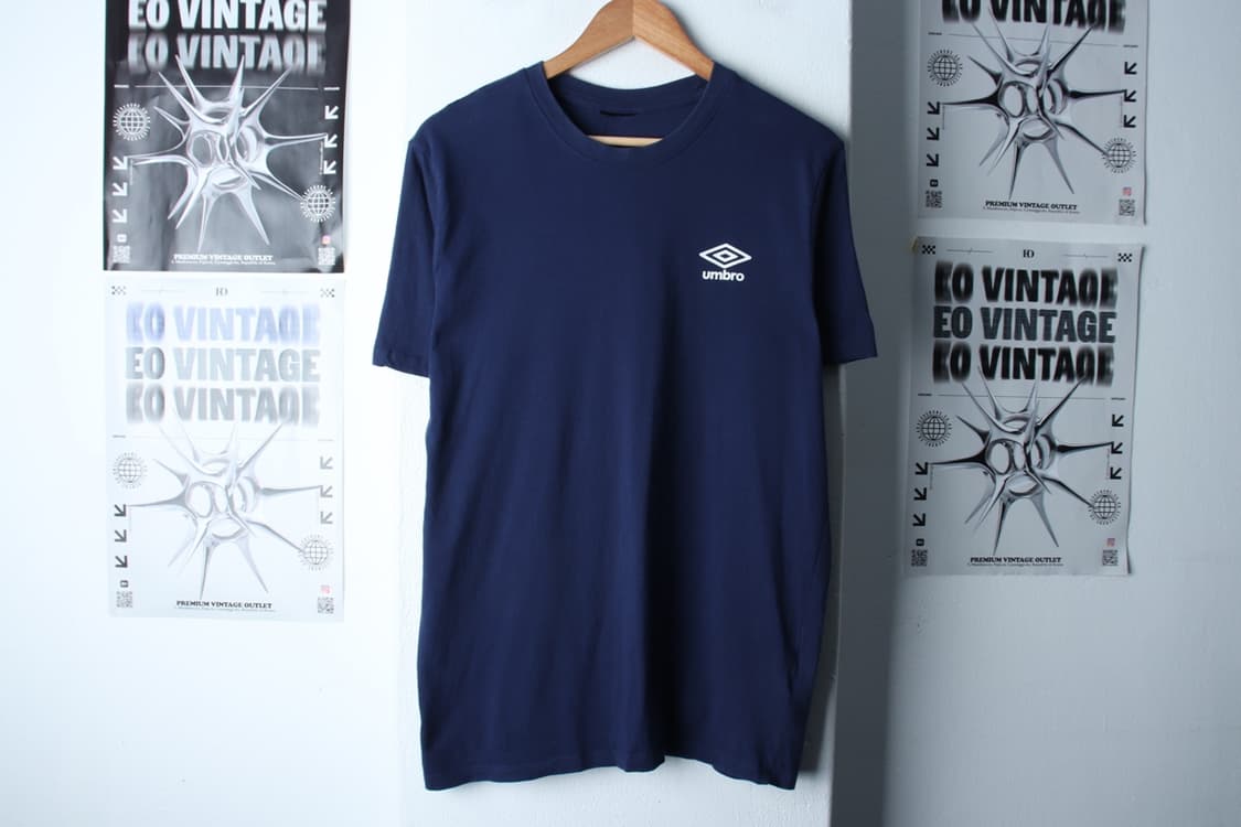 (L-XL) 엄브로 반팔 티셔츠 스몰로고 네이비 스트릿-H30824 상품이미지2