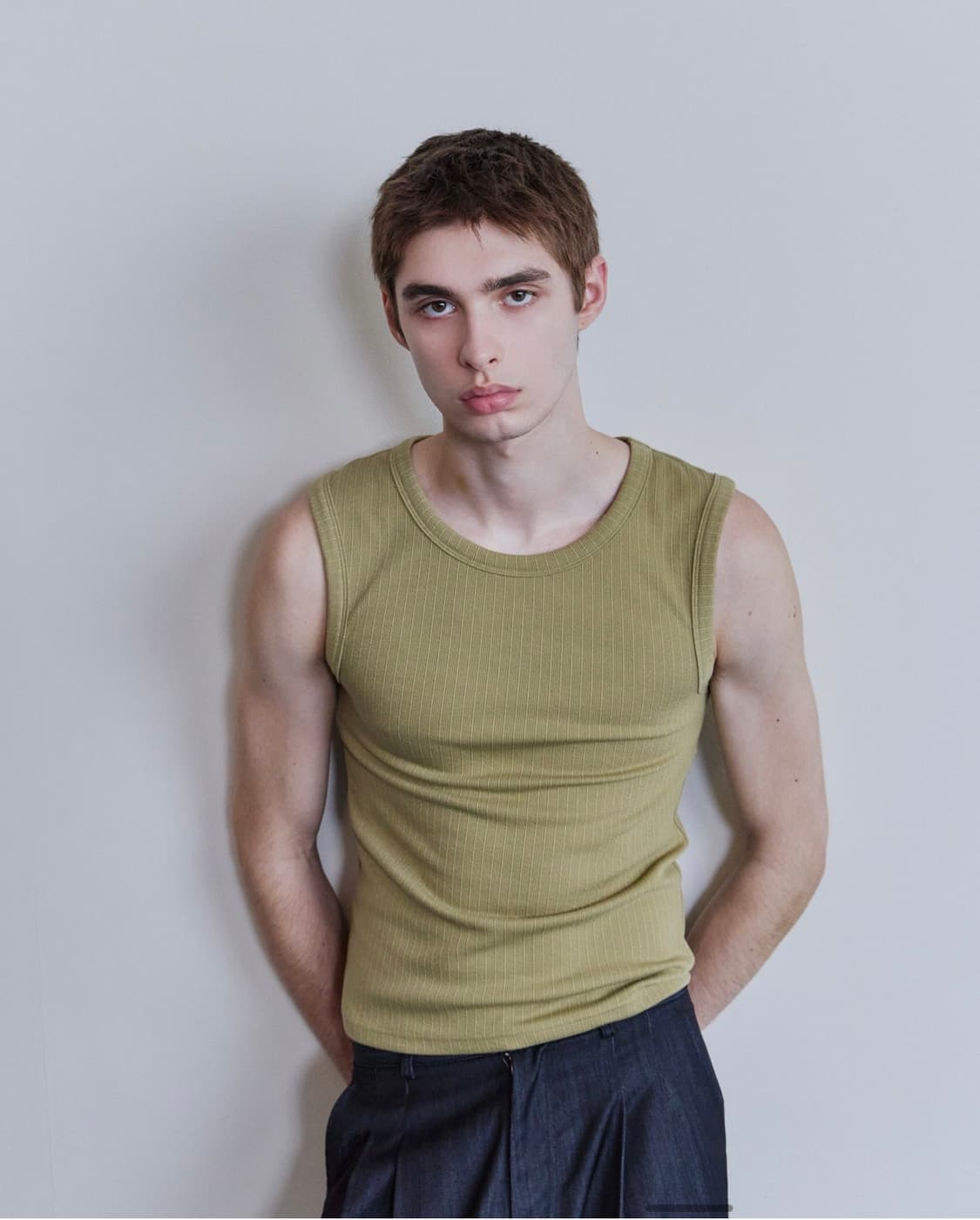 26ss웨이비니스 Fluted Ribbed Sleeveless  Lime 상품이미지2