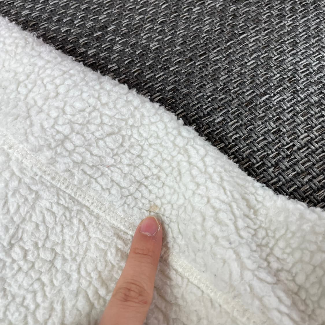 노스페이스 브라운 로고 화이트 뽀글이 플리스 자켓 M 상품이미지8