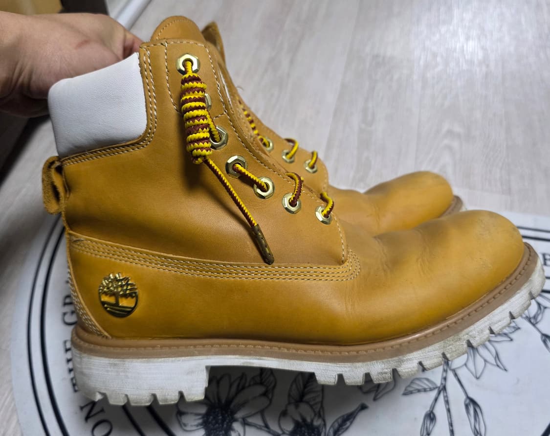 [265]팀버랜드 6인치 워터프루프 스투시 콜라보 부츠 상품이미지5