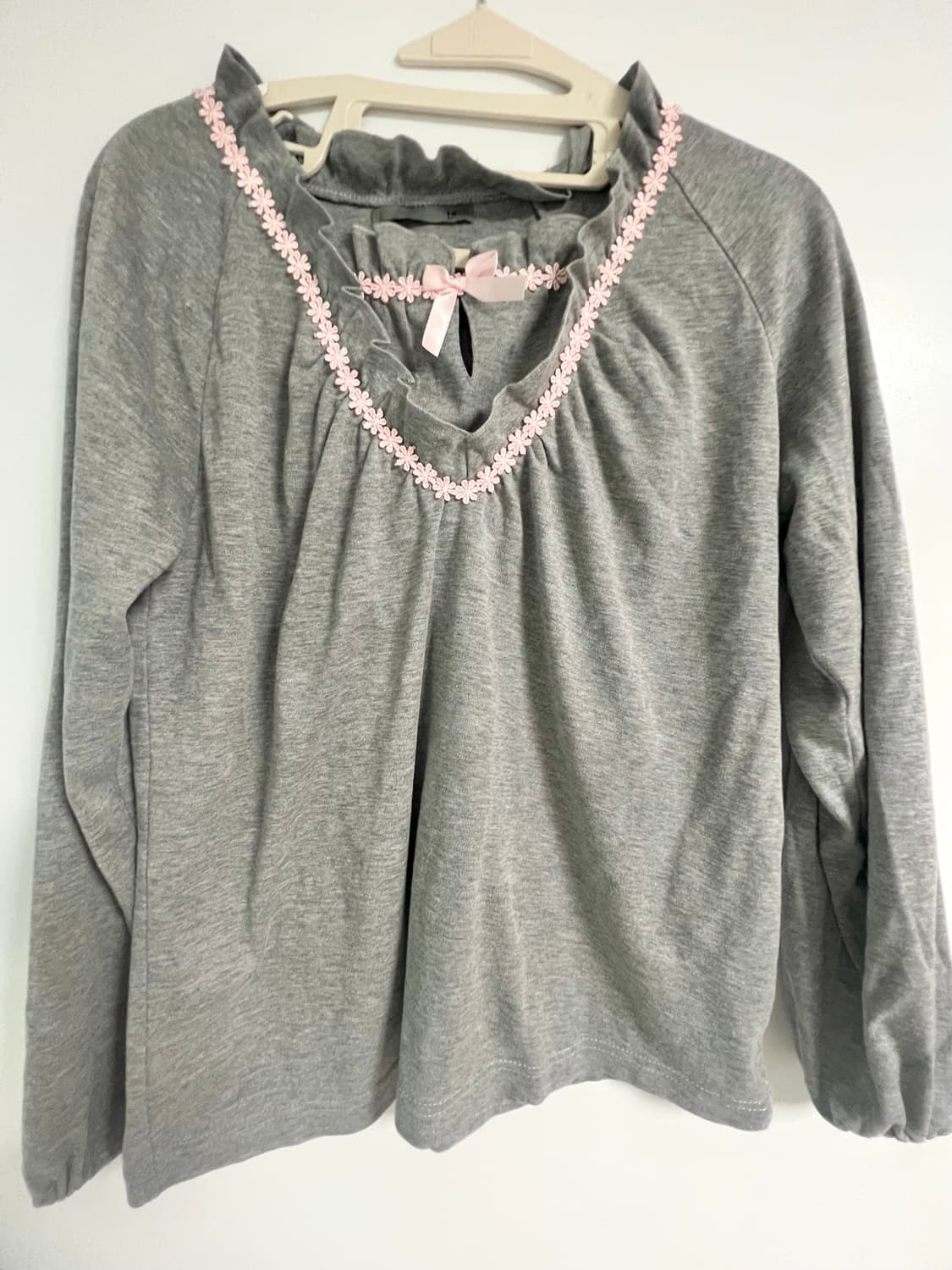 러블리 플로어 긴팔티셔츠 상품이미지1