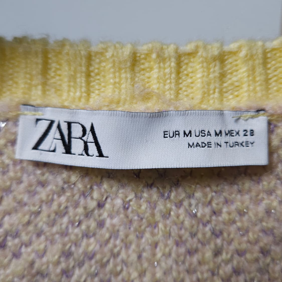 M ) 자라 여성 메탈릭 아가일 크롭 가디건  상품이미지6