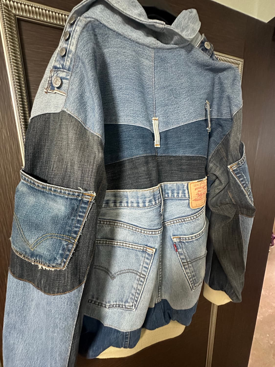 Levi's Reworked Patchwork Denim Jacket 상품이미지4