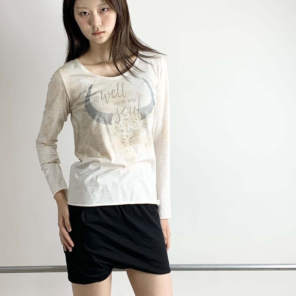 G.O.A (고아) 컷아웃 롱슬리브 상품이미지2