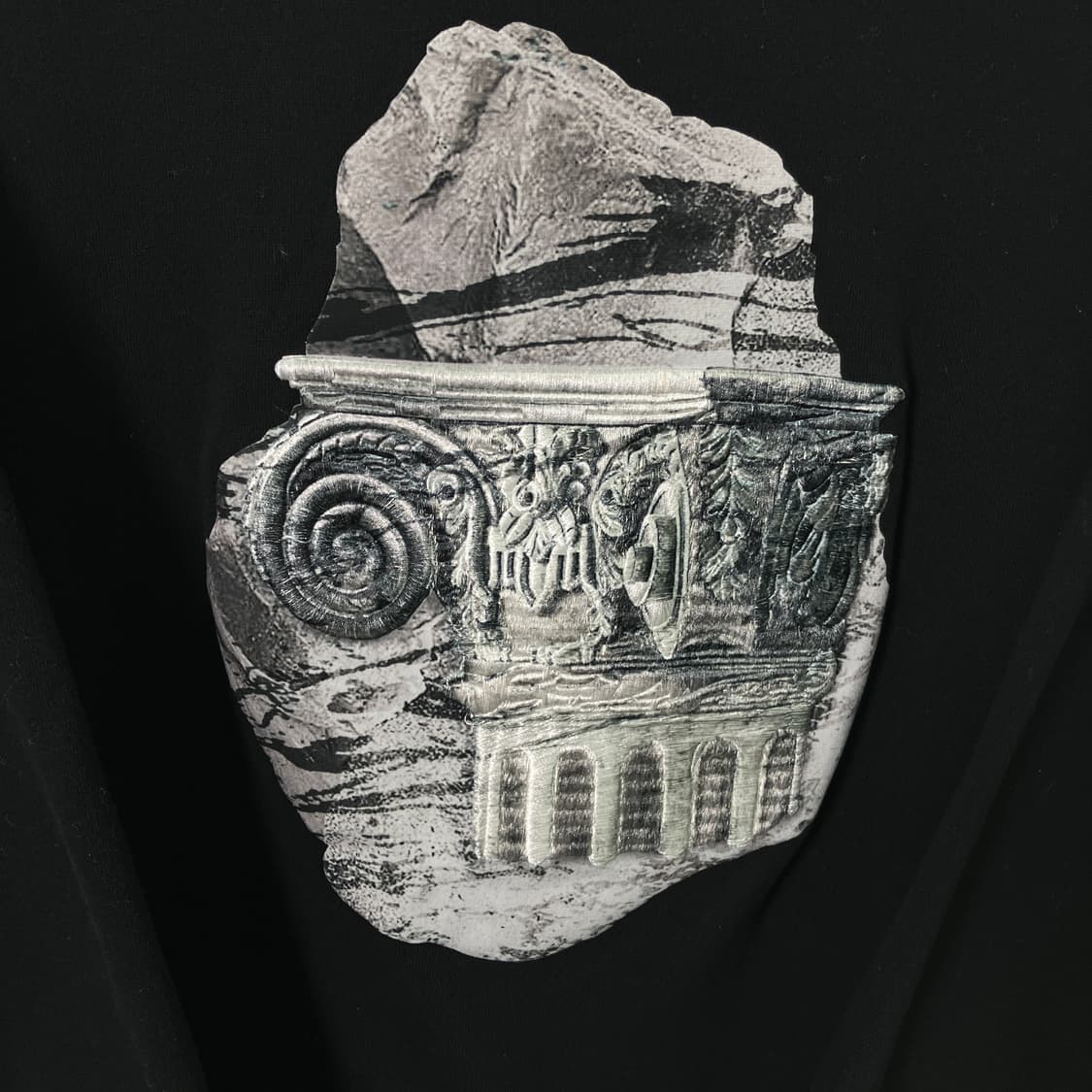 준지 블랙 프린팅 스웨트셔츠 52 상품이미지5