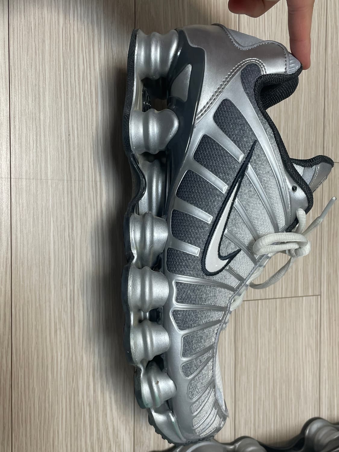 나이키 샥스TL 실버 275 상품이미지4