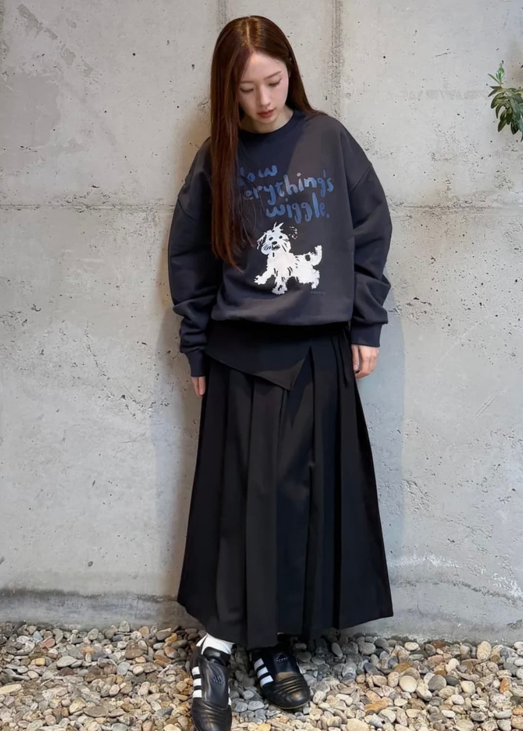 소이렌 위글 스웻셔츠 맨투맨 차콜 새상품 상품이미지3