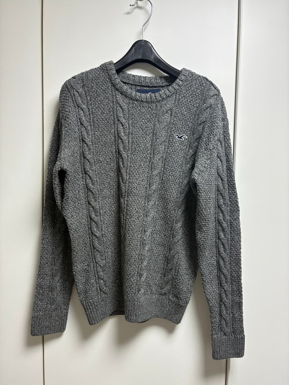 홀리스터 꽈배기 니트 상품이미지1