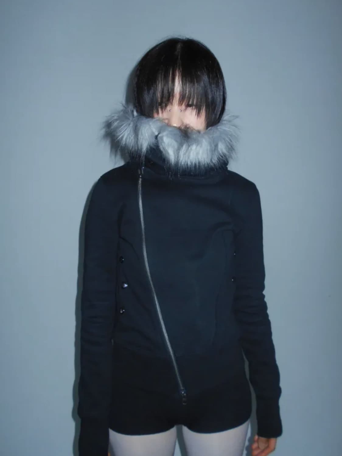 UNBALANCED FUR HOODIE 양도 받습니다.. 상품이미지2