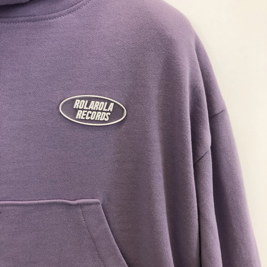 로라로라 라운드로고 스웻셔츠 FREE 상품이미지2