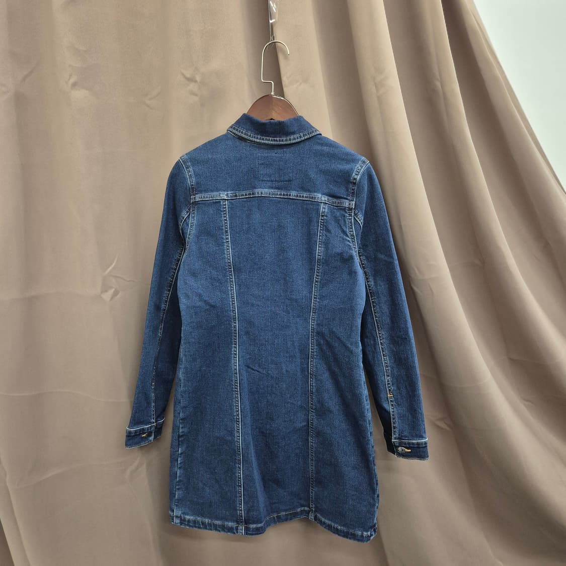 리바이스 엔지니어드진 데님 원피스 2사이즈 상품이미지5