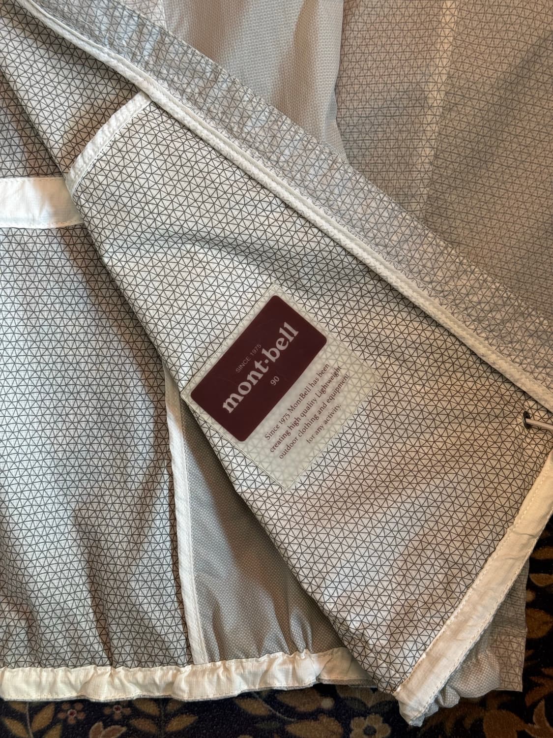 몽벨 라이트웨이트 워터프루프 윈드브레이커 상품이미지5