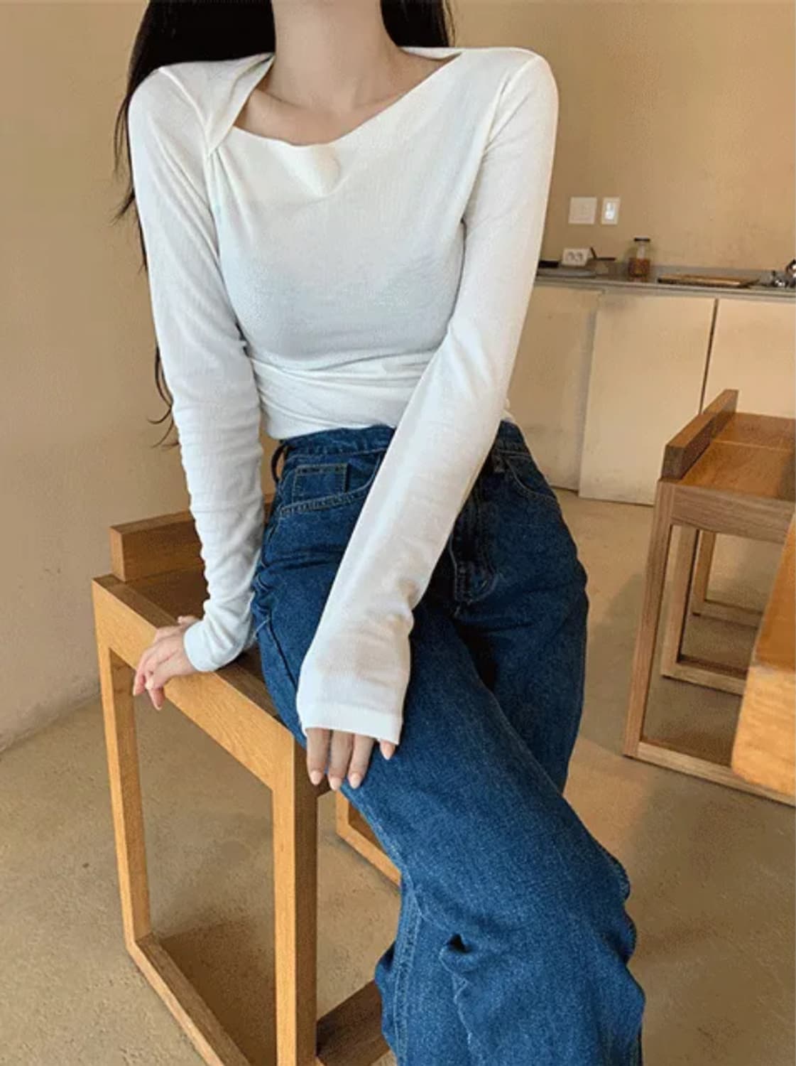 영앤리치 모이디어 드레이프 티셔츠 상품이미지2