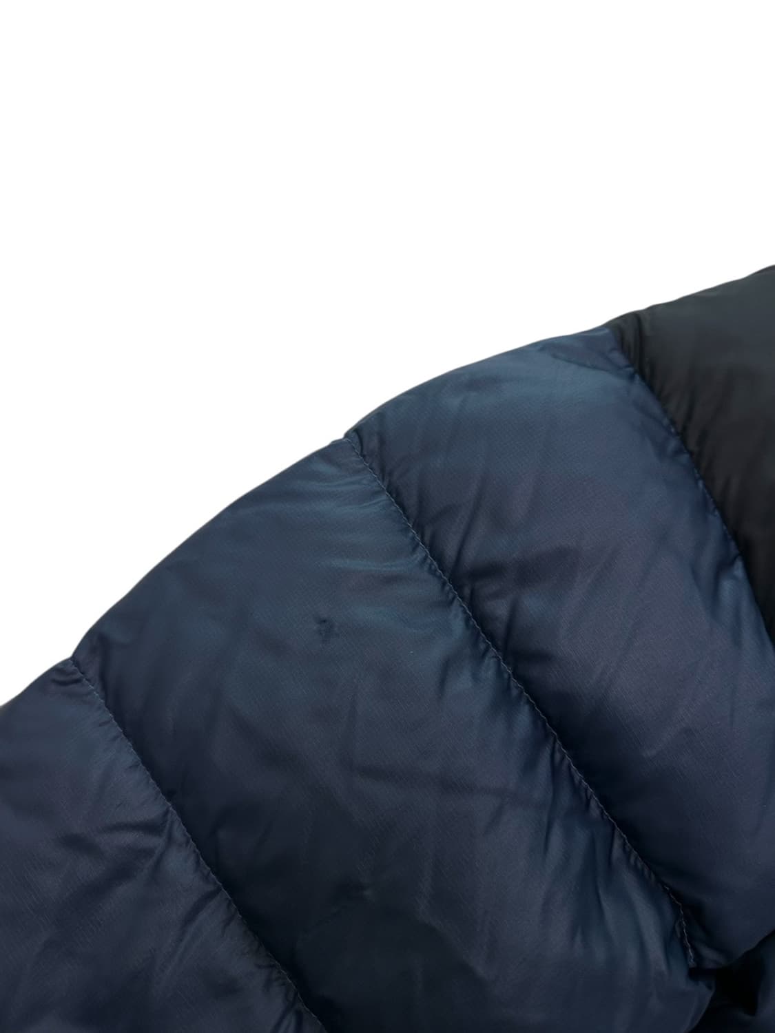 노스페이스 눕시 700 구스다운 패딩 블랙&네이비 (XS) 상품이미지4