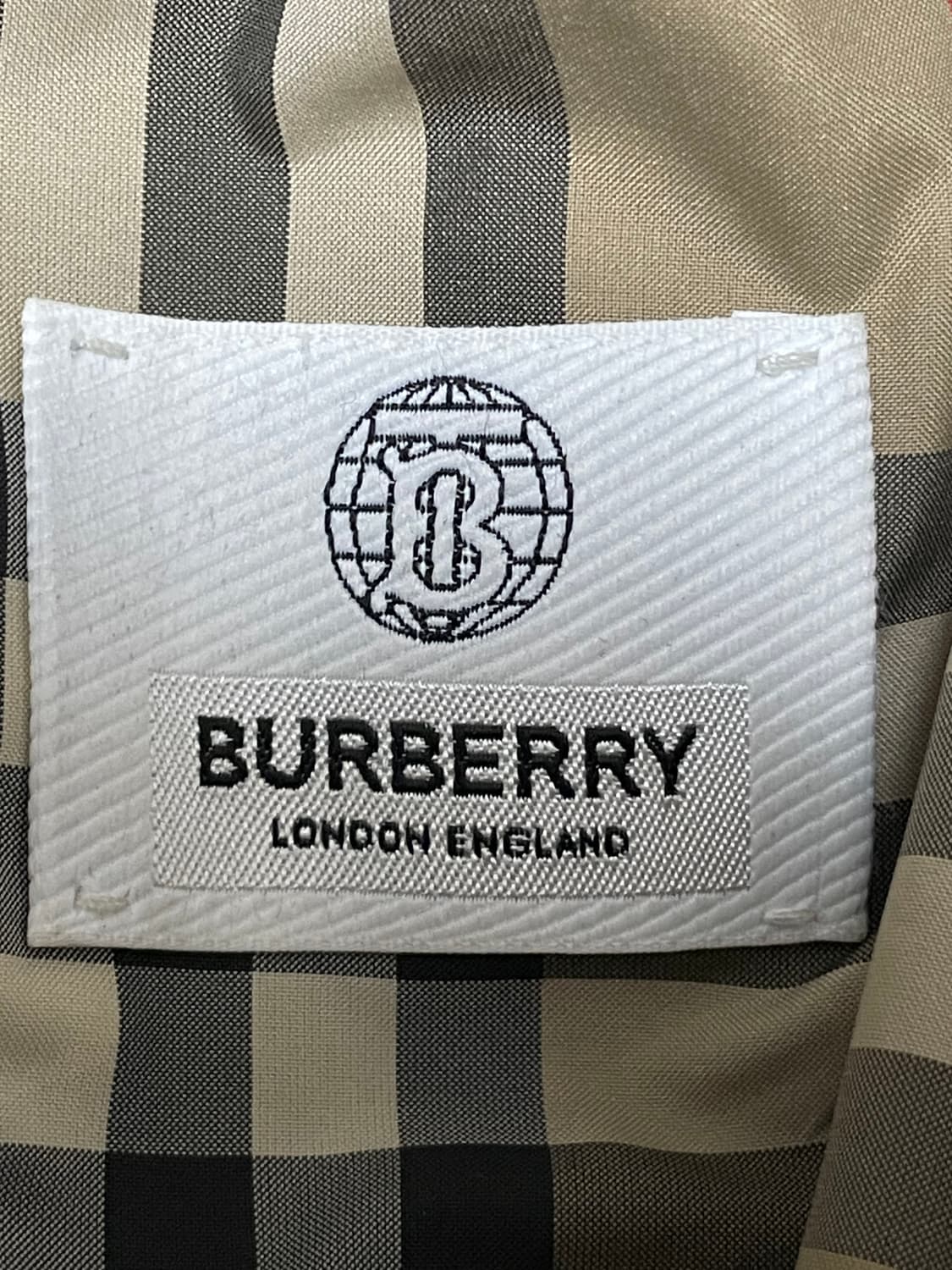 [ XXL ] 24fw 버버리 리버시블 체크 바람막이 자켓 새상품급 상품이미지7