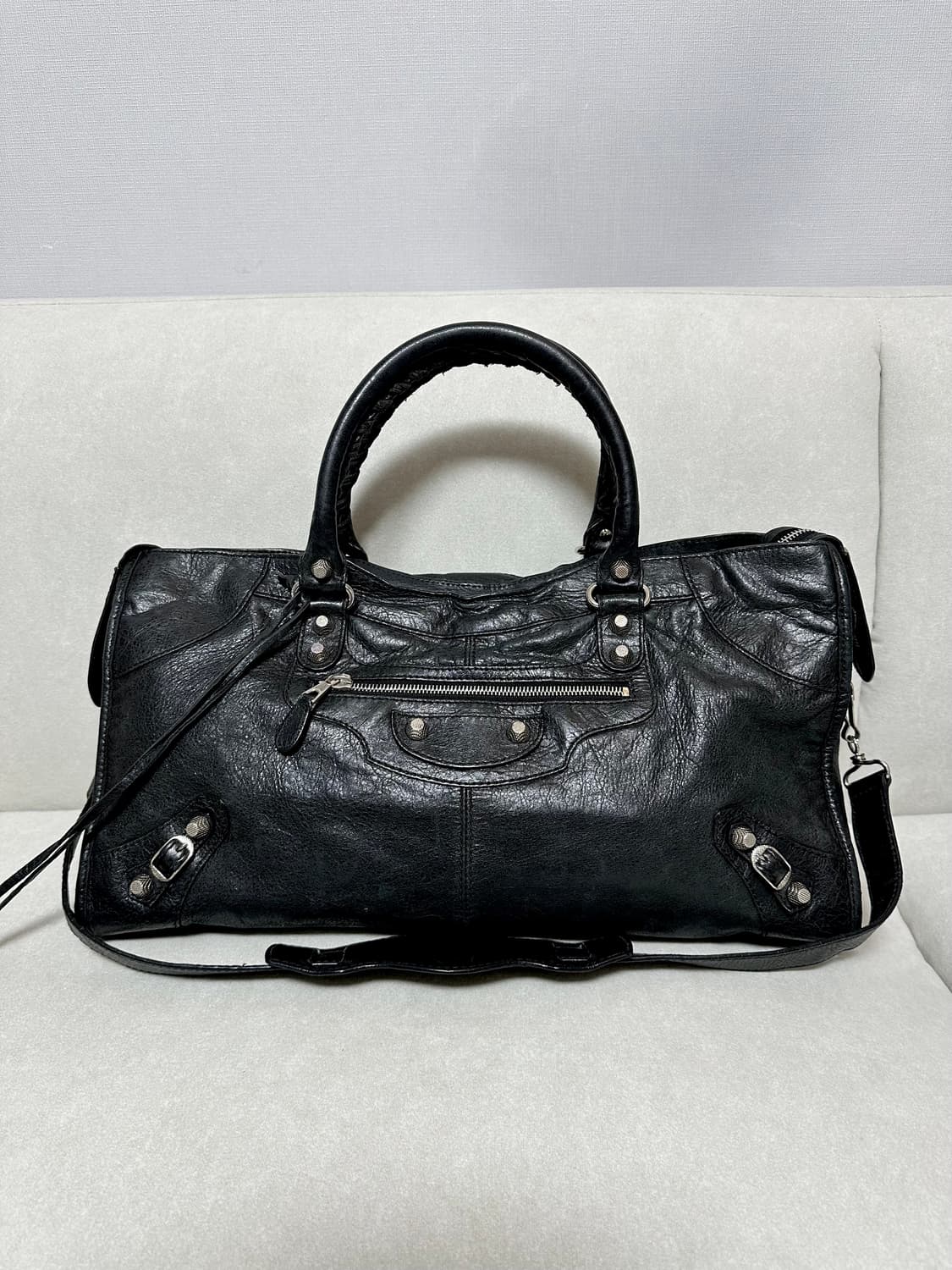 [A 정품] 발렌시아가 시티 모터백 파트타임 블랙 상품이미지1